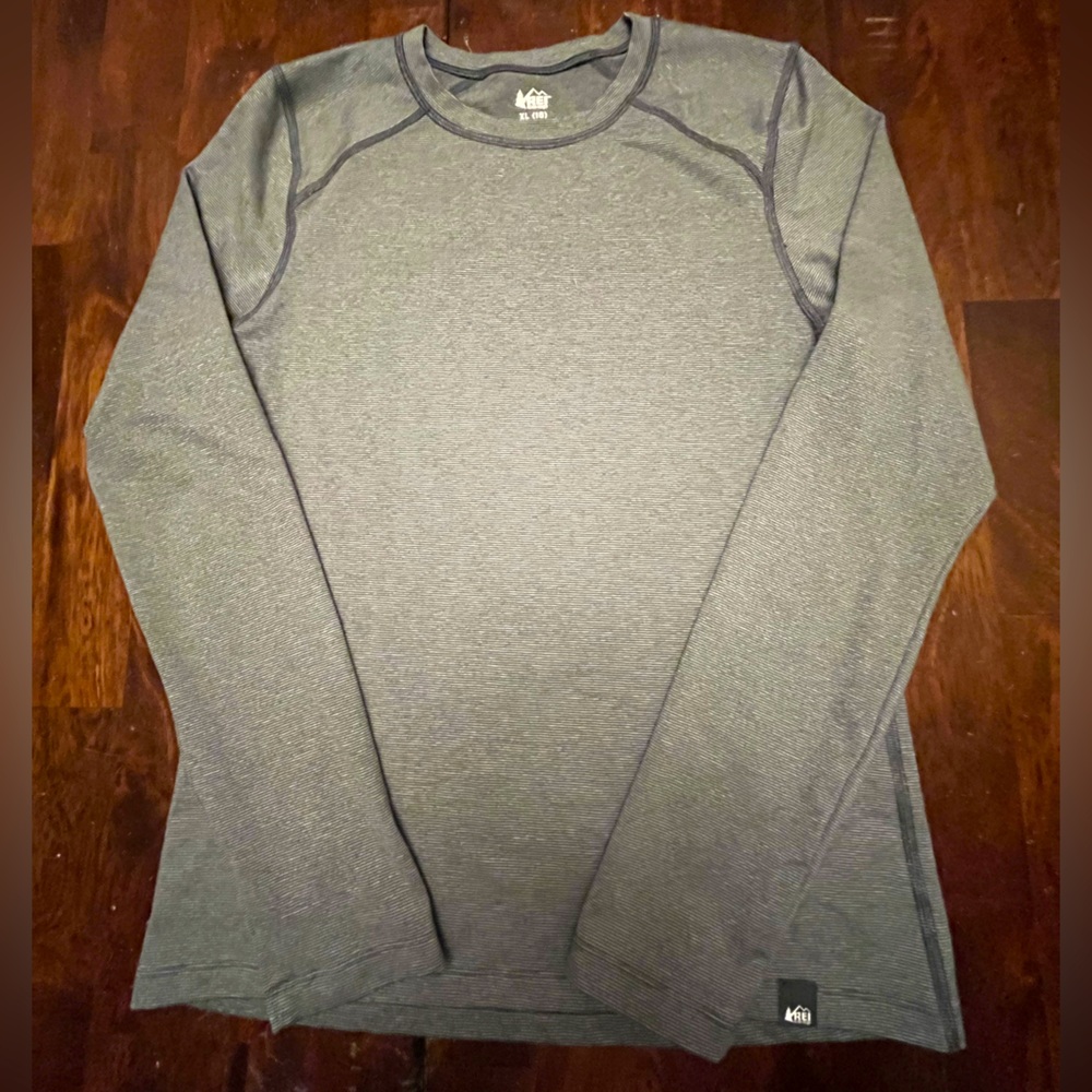 Boys insulating long underwear top